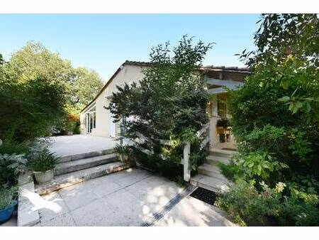 vente maison 7 pièces 210 m² mouthiers-sur-boëme (16440)