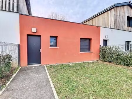 maison dans résidence de standing