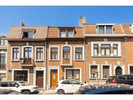 charmant huis met 4 slaapkamers