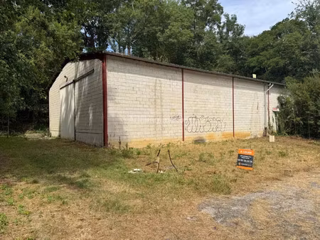 location local commercial 2 pièces 218 m2 à jonchery-sur-vesle