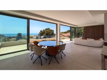 côté bas saint-clair  -maison d'architecte de plain-pied  neuve avec une vue mer