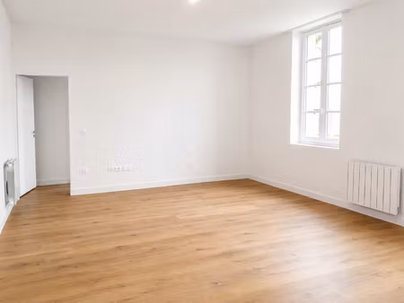 appartement boyardville 2 pièces 49.96 m2 - e103