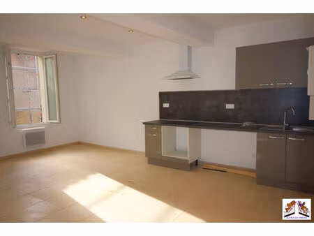 location appartement 2 pièces 48m²