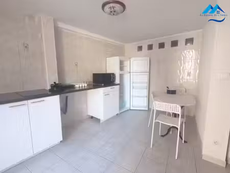 location appartement 2 pièces 30m² marseille 11ème