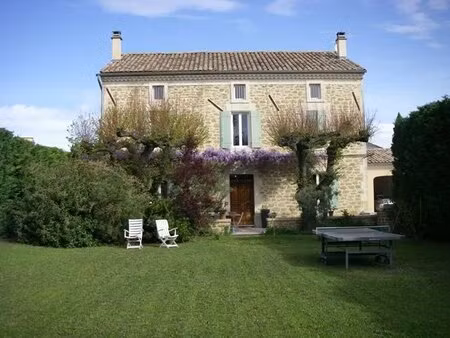 location maison 8 pièces 312m² althen des paluds 84210