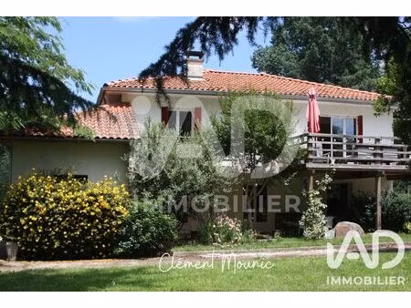 maison à tournay (65190)