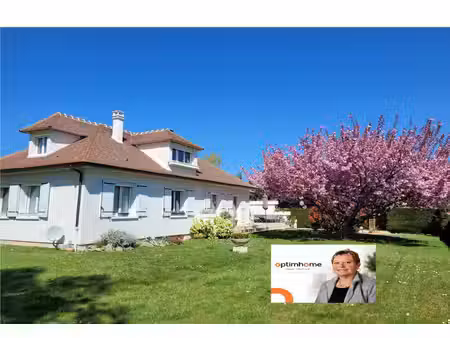 maison de 150 m² avec sous sol partiel  4 chambres
