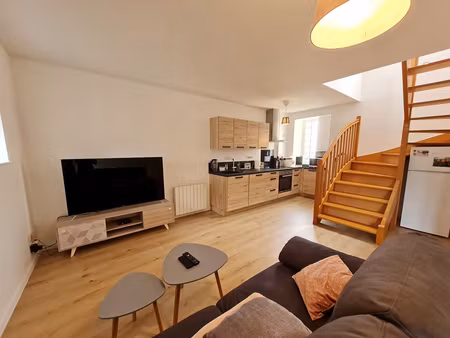 location appartement 3 pièces 53m²