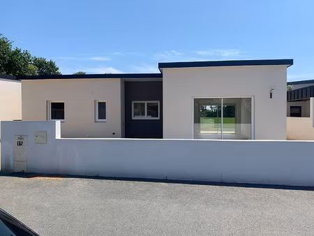 location maison 4 pièces 94m²