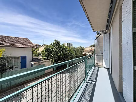 vente appartement 3 pièces  64.00m²  avignon