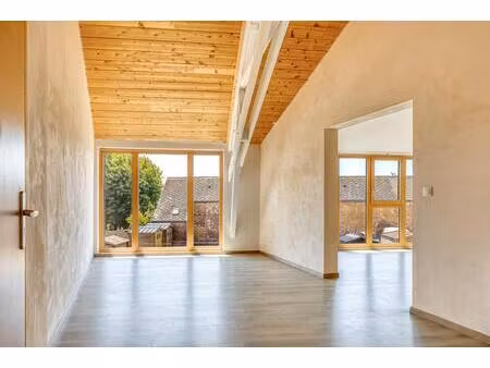 lumineux appartement 3 pièces 99.64 m2 superbes volumes etat impeccable