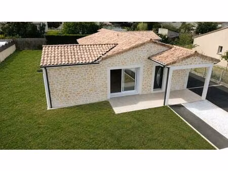 maison neuve plain pied de 113 m2 à st sauvant   3 chambres   terrain de 741 m2   garage
