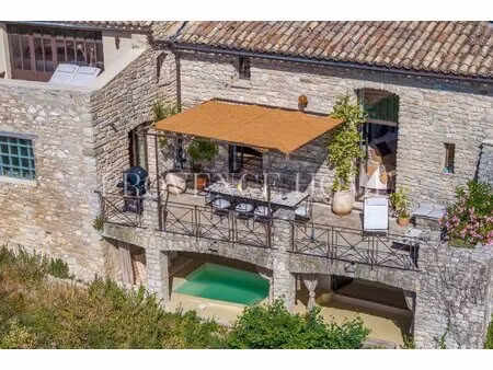 à vendre maison de village de charme entièrement rénovée avec vue panoramique  terrasses..
