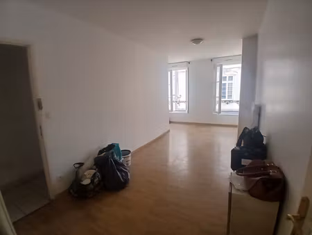 vente appartement 2 pièces  37.88m²  saintes