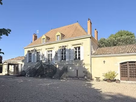 maison de maître du xixème siècle en dordogne