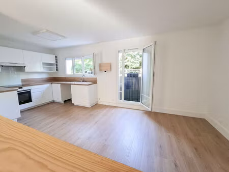 vente appartement 2 pièces  43.00m²  limeil