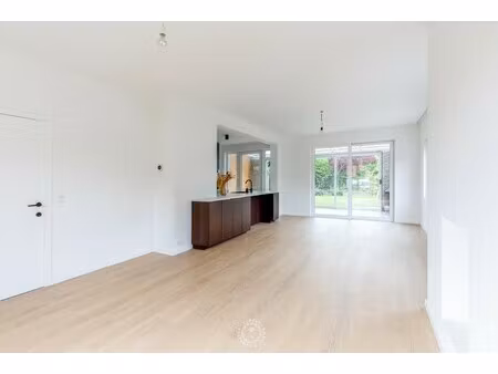 huis te huur in sint-niklaas met 3 slaapkamers