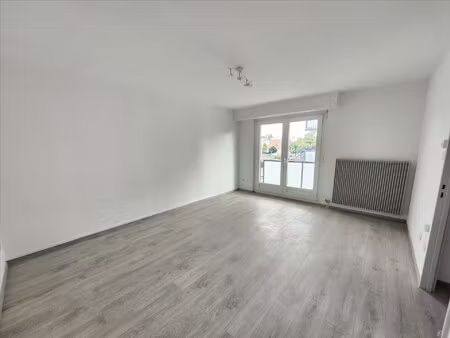 location appartement 1 pièce 29m²