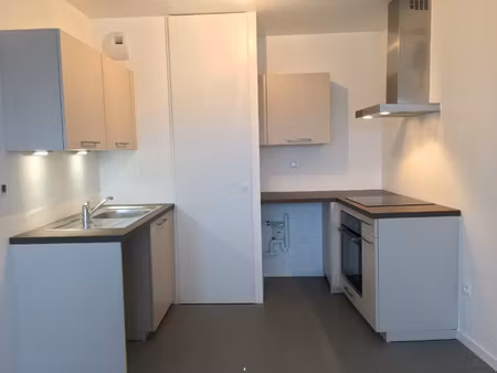location appartement 2 pièces 46m² reims 51100