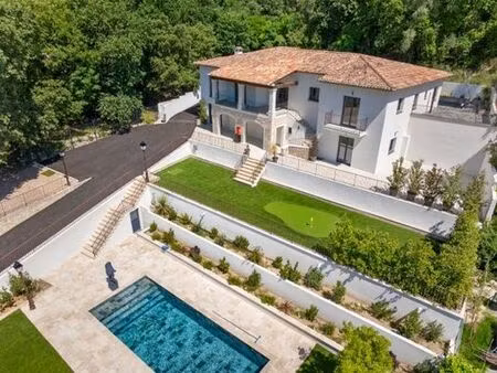 maison de 4 chambres de luxe en vente à roquefort-les-pins  france
