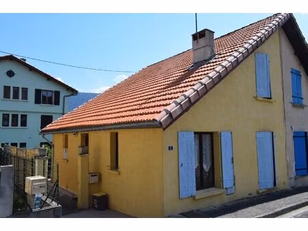 maison 3 faces avec jardin