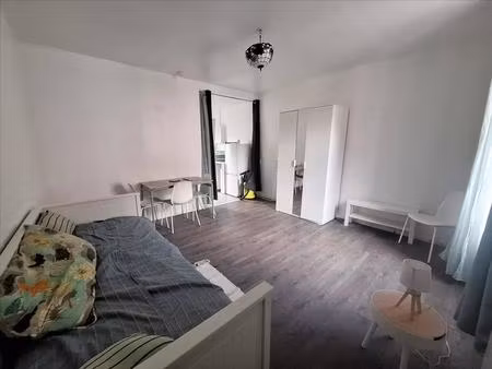longwy-bas : studio meuble situe proche gare