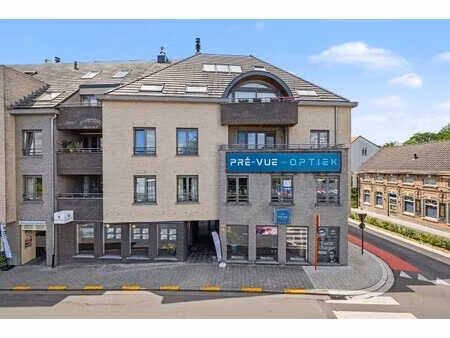 hoekappartement op vlot bereikbare locatie