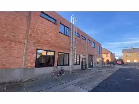 budgetvriendelijk kantoor te huur vlakbij r4 in laarne