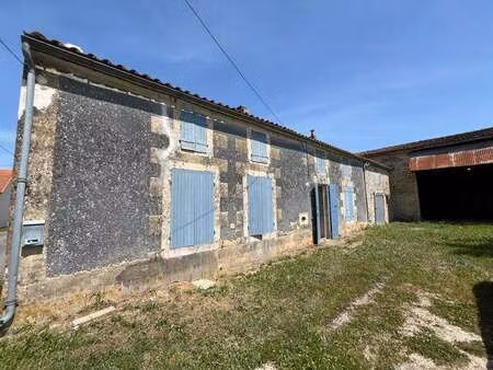 vente maison à saint-hilaire-la-palud (79210) : à vendre / 98m² saint-hilaire-la-palud