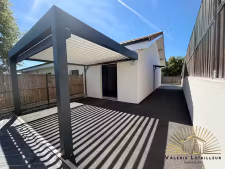 appartement t2 qui a tout d'une maison : jardin  terrasse et stationnements