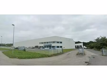 vente entrepôt aizenay 85190 2767m²