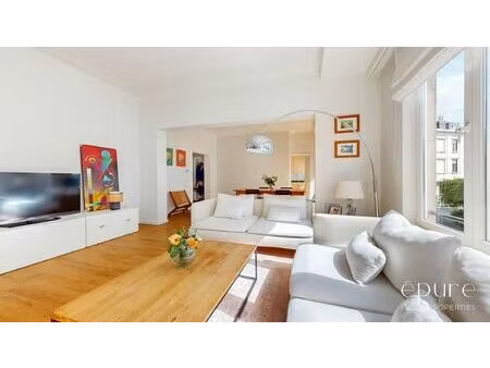 appartement à vendre avec terrasse et 3 chambres   woluwe-saint-pierre (vbe37284)