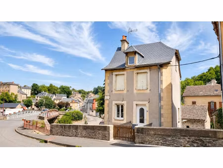 vente maison 3 pièces 93m2 pont-de-salars 12290 - 114900 € - surface privée