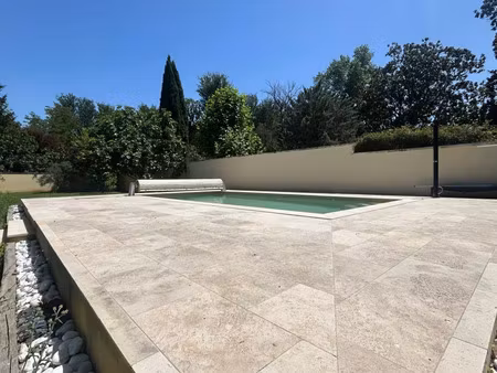 vente maison 5 pièces 150 m² nîmes (30900)