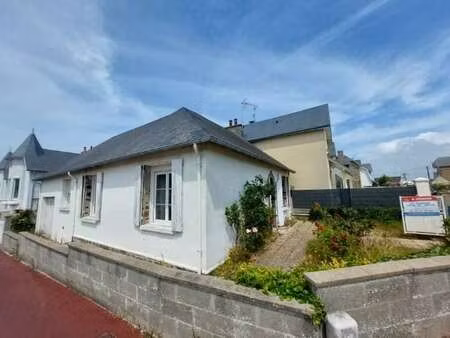 vente maison à granville (50400) : à vendre / 57m² granville