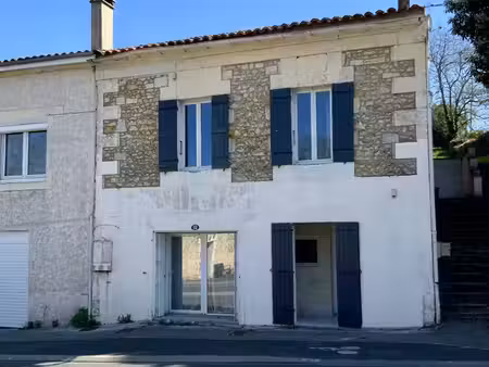 vente maison montendre 17130 - - surface privée