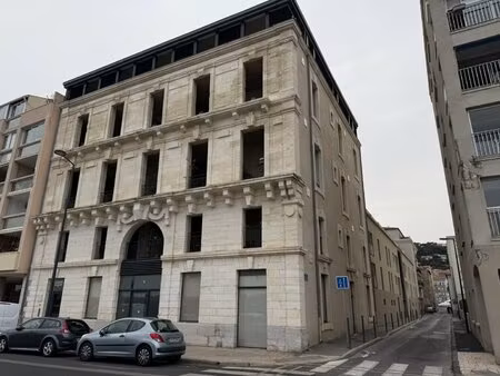 ateliers et bureaux