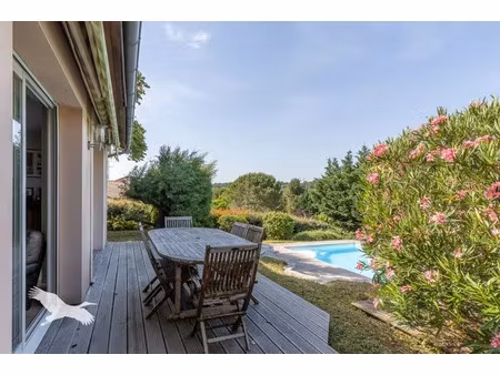 vente maison 6 pièces 150 m² montrabé (31850)