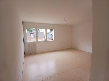 location appartement 1 pièce 34m²