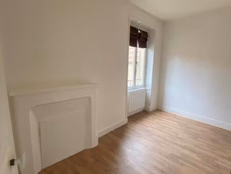 location appartement 3 pièces 43m²