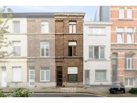 commercieel te koop in gent met 5 slaapkamers