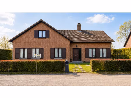 huis te koop in zeveneken met 3 slaapkamers