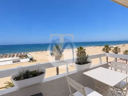 appartement 2 pièces avec balcon vue mer