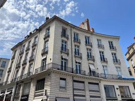 location bureaux 120 m²