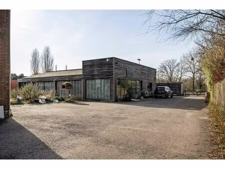surface commerciale à vendre à meester van der borghstraat 58 putte (rbw27373)