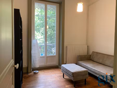 a louer grenoble bld gambetta bel appartement 2 pièces meublé