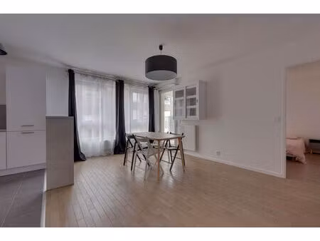 location appartement 2 pièces  46.73m²  romainville