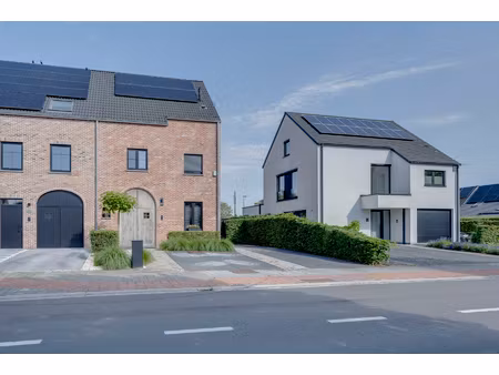 huis te koop in kontich met 4 slaapkamers