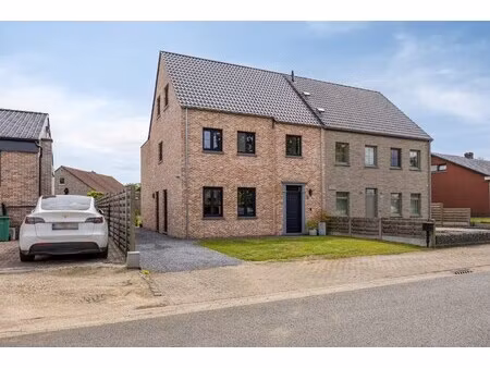 huis te koop in olen met 4 slaapkamers
