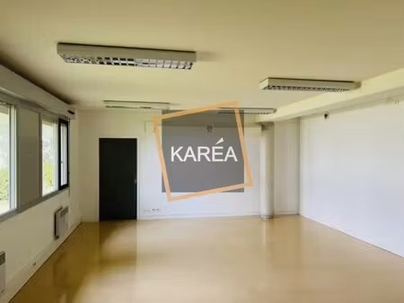 location local professionnel 475m² champs sur marne 77420